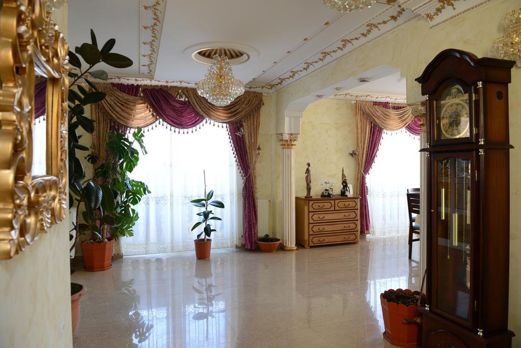 Vila Perla Sapanteana ซาพึนซา ห้อง รูปภาพ