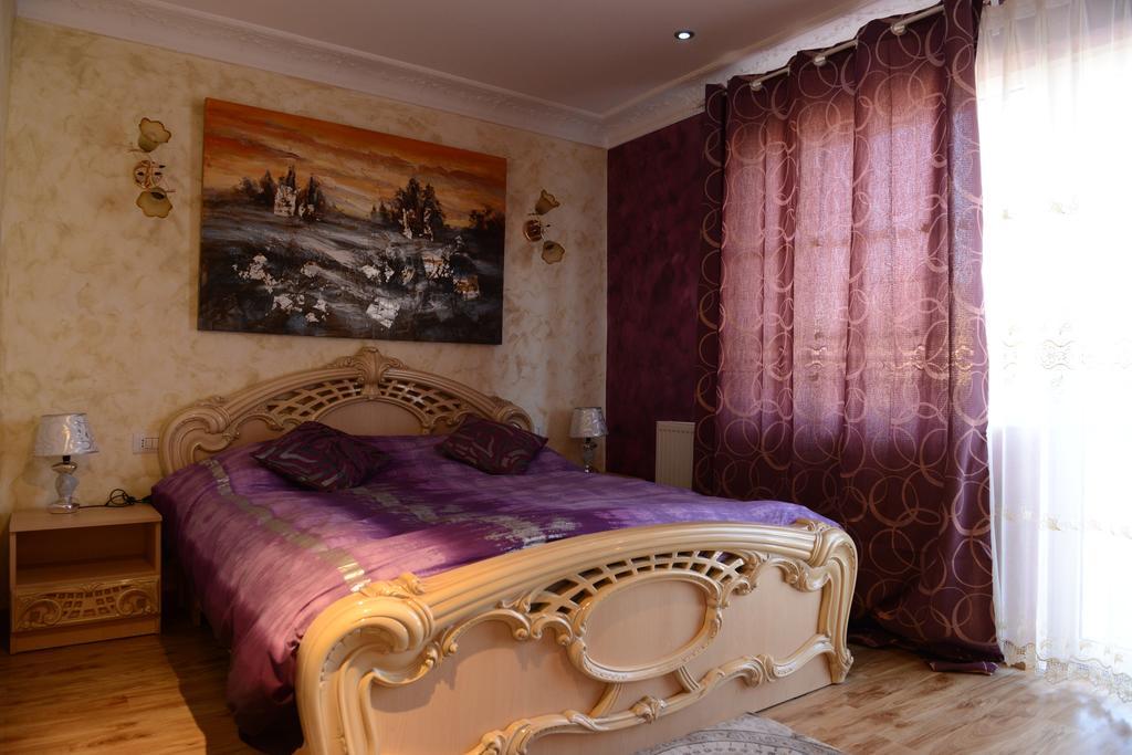 Vila Perla Sapanteana ซาพึนซา ห้อง รูปภาพ